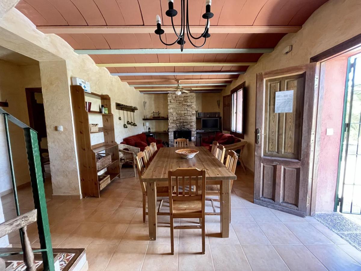 Casa Ramoncico. Finca El Campillo Blanca Bagian luar foto